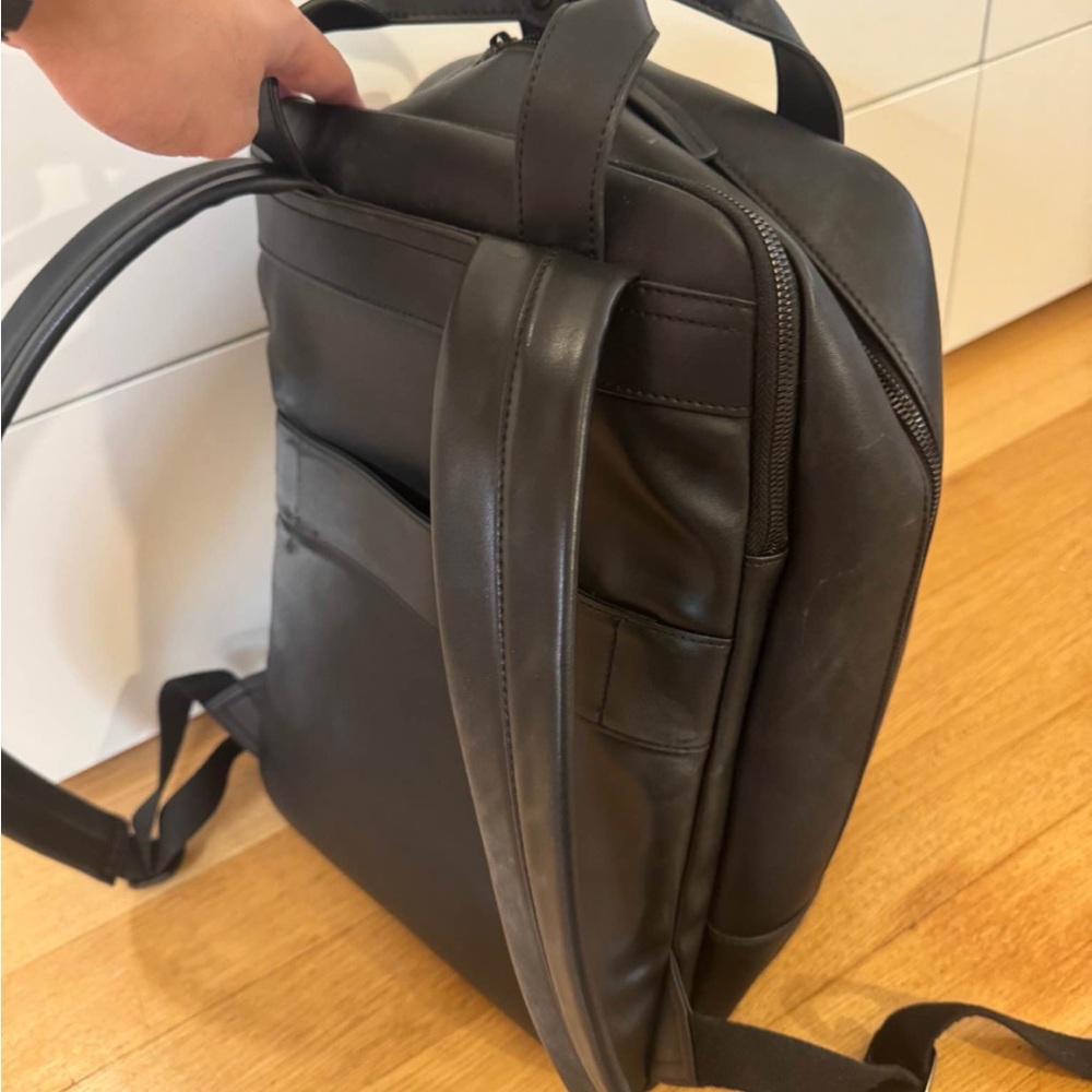 Monos Metro Backpack - Picture 3 of 3